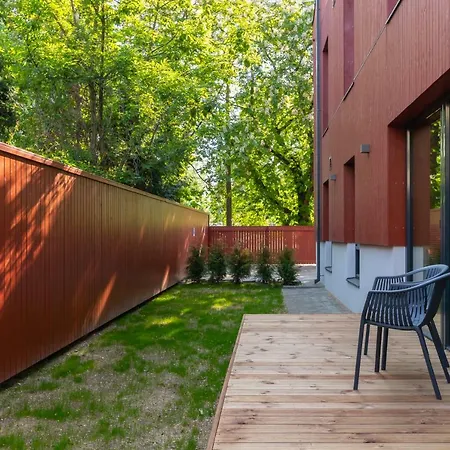 Lägenhet Self-check-in 2 Bedroom With A Terrace And Free Parking *